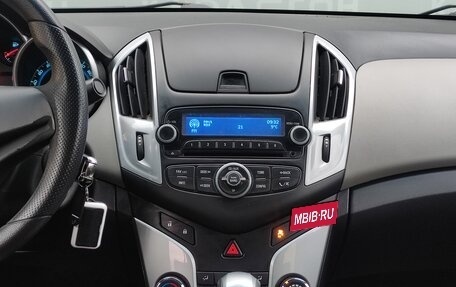 Chevrolet Cruze II, 2013 год, 780 000 рублей, 10 фотография