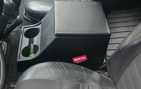 Land Rover Defender I, 2009 год, 2 650 000 рублей, 8 фотография