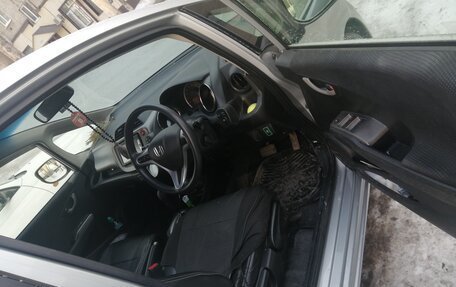 Honda Fit III, 2013 год, 900 000 рублей, 4 фотография