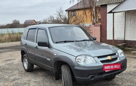 Chevrolet Niva I рестайлинг, 2013 год, 687 000 рублей, 5 фотография