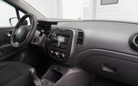 Renault Kaptur I рестайлинг, 2017 год, 1 422 000 рублей, 19 фотография