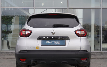 Renault Kaptur I рестайлинг, 2017 год, 1 422 000 рублей, 6 фотография