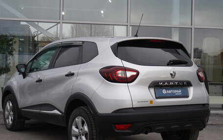 Renault Kaptur I рестайлинг, 2017 год, 1 422 000 рублей, 7 фотография