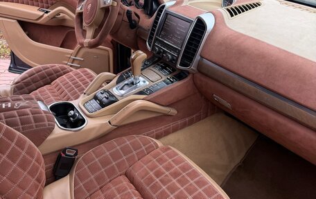 Porsche Cayenne III, 2010 год, 2 000 000 рублей, 12 фотография