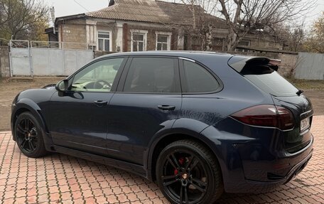 Porsche Cayenne III, 2010 год, 2 000 000 рублей, 11 фотография