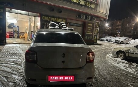 Renault Logan II, 2019 год, 320 000 рублей, 2 фотография