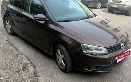 Volkswagen Jetta VI, 2014 год, 900 000 рублей, 4 фотография