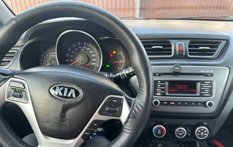 KIA Rio III рестайлинг, 2015 год, 550 000 рублей, 3 фотография