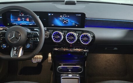 Mercedes-Benz A-Класс AMG, 2025 год, 7 600 000 рублей, 8 фотография