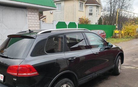 Volkswagen Touareg III, 2010 год, 1 600 000 рублей, 4 фотография