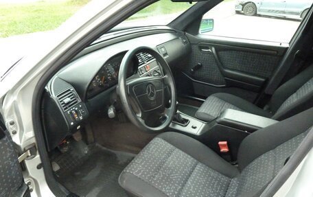 Mercedes-Benz C-Класс, 1994 год, 490 000 рублей, 17 фотография
