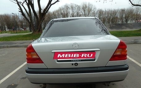 Mercedes-Benz C-Класс, 1994 год, 490 000 рублей, 9 фотография