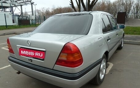 Mercedes-Benz C-Класс, 1994 год, 490 000 рублей, 7 фотография