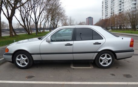Mercedes-Benz C-Класс, 1994 год, 490 000 рублей, 12 фотография