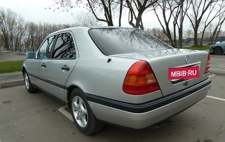 Mercedes-Benz C-Класс, 1994 год, 490 000 рублей, 10 фотография