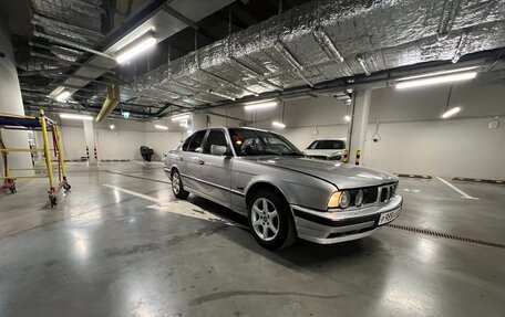 BMW 5 серия, 1991 год, 270 000 рублей, 13 фотография