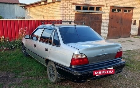 Daewoo Nexia I рестайлинг, 2007 год, 90 000 рублей, 2 фотография