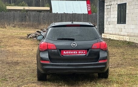 Opel Astra J, 2011 год, 470 000 рублей, 8 фотография