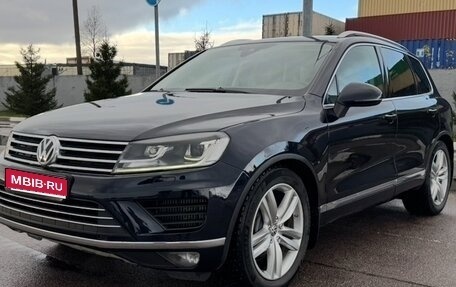 Volkswagen Touareg III, 2015 год, 3 050 000 рублей, 1 фотография
