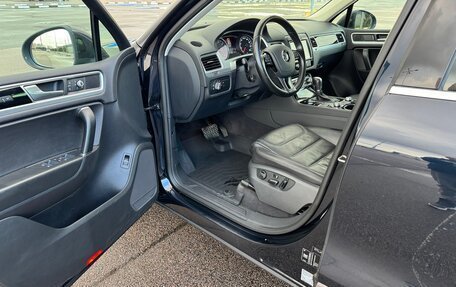 Volkswagen Touareg III, 2015 год, 3 050 000 рублей, 11 фотография