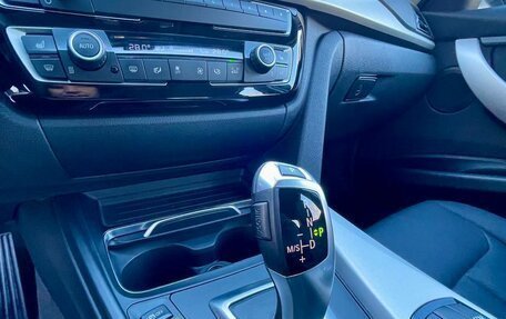 BMW 3 серия, 2017 год, 1 500 000 рублей, 13 фотография