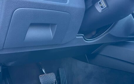 BMW 3 серия, 2017 год, 1 500 000 рублей, 14 фотография