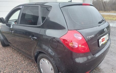 KIA cee'd I рестайлинг, 2009 год, 520 000 рублей, 11 фотография