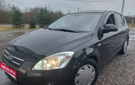 KIA cee'd I рестайлинг, 2009 год, 520 000 рублей, 15 фотография