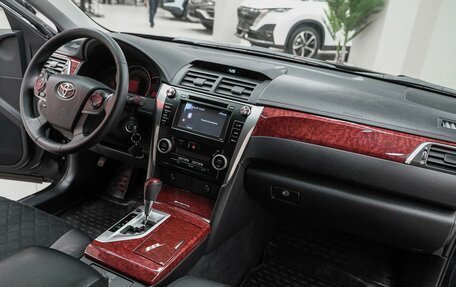 Toyota Camry, 2013 год, 1 499 000 рублей, 12 фотография