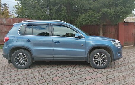 Volkswagen Tiguan I, 2011 год, 950 000 рублей, 3 фотография