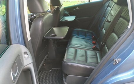 Volkswagen Tiguan I, 2011 год, 950 000 рублей, 10 фотография