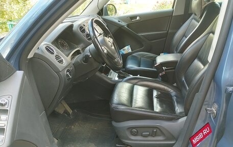 Volkswagen Tiguan I, 2011 год, 950 000 рублей, 8 фотография