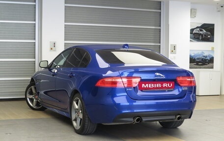 Jaguar XE I рестайлинг, 2018 год, 1 995 000 рублей, 4 фотография