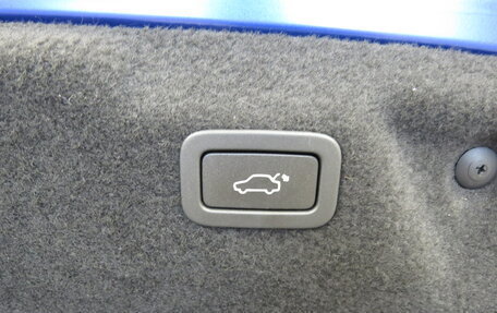 Jaguar XE I рестайлинг, 2018 год, 1 995 000 рублей, 18 фотография