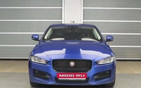 Jaguar XE I рестайлинг, 2018 год, 1 995 000 рублей, 23 фотография