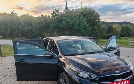 KIA Cerato IV, 2018 год, 1 600 000 рублей, 10 фотография