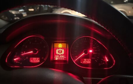 Audi A6, 2004 год, 400 000 рублей, 11 фотография