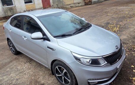 KIA Rio III рестайлинг, 2016 год, 980 000 рублей, 6 фотография