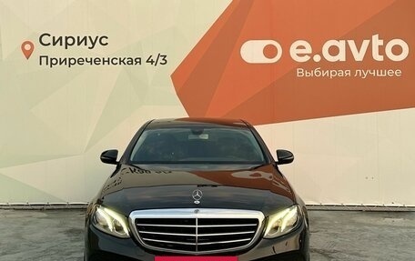 Mercedes-Benz E-Класс, 2017 год, 2 350 000 рублей, 2 фотография