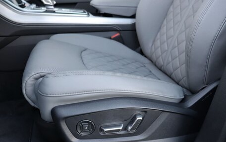 Audi Q7, 2025 год, 14 800 000 рублей, 12 фотография