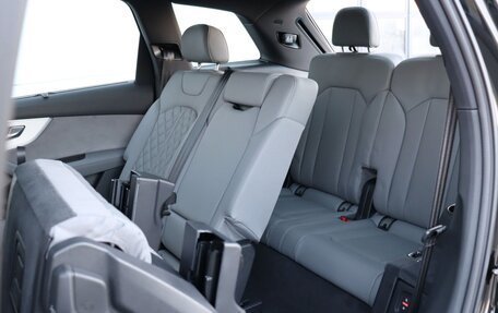 Audi Q7, 2025 год, 14 800 000 рублей, 21 фотография