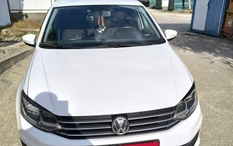 Volkswagen Polo VI (EU Market), 2019 год, 1 050 000 рублей, 1 фотография