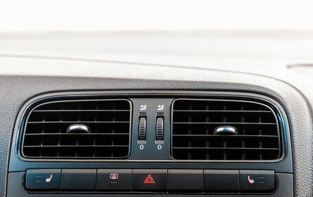 Volkswagen Polo VI (EU Market), 2014 год, 938 000 рублей, 17 фотография