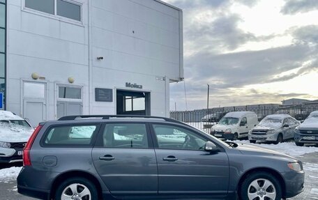 Volvo V70 III рестайлинг, 2008 год, 725 000 рублей, 8 фотография