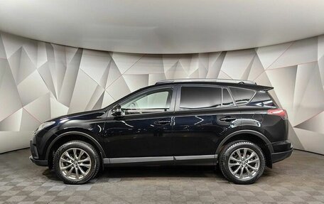 Toyota RAV4, 2018 год, 2 497 000 рублей, 4 фотография