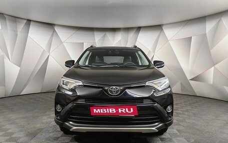 Toyota RAV4, 2018 год, 2 497 000 рублей, 6 фотография