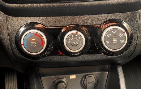 KIA Rio III рестайлинг, 2015 год, 999 000 рублей, 20 фотография