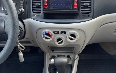 Hyundai Verna II, 2006 год, 495 000 рублей, 36 фотография