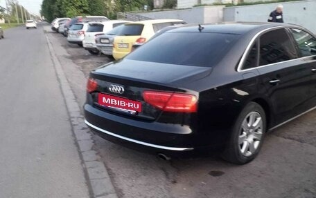 Audi A8, 2012 год, 1 700 000 рублей, 6 фотография
