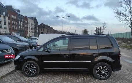 Volkswagen Touran III, 2008 год, 950 000 рублей, 5 фотография